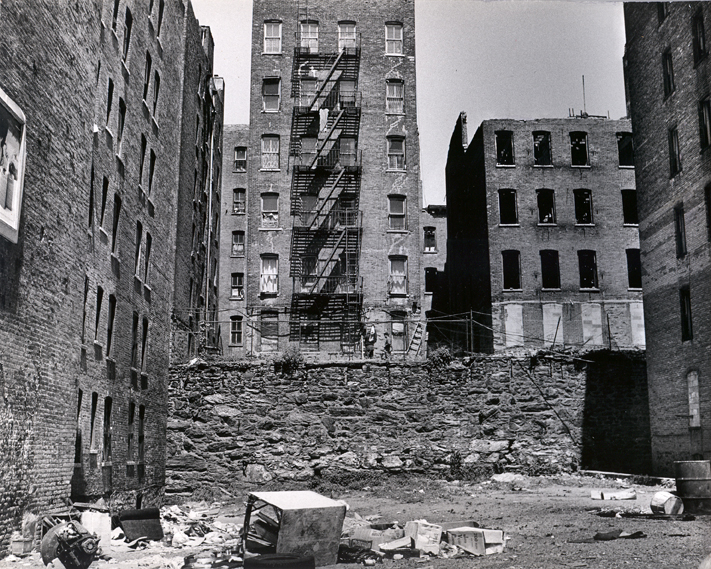 Vacant Lots Site 7: 511 West 133rd Street, Manhattan | photo by Betsey Feeley, 1987