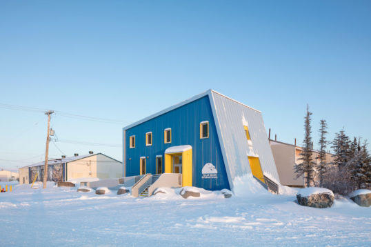 Blouin Orzes architectes | Polar Bears International House, Churchill, Manitoba, Canada, 2019-ongoing. Credit: James Brittain Photography.
